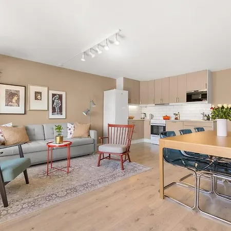 4br Penthouse In Center With Free Parking Apartament *